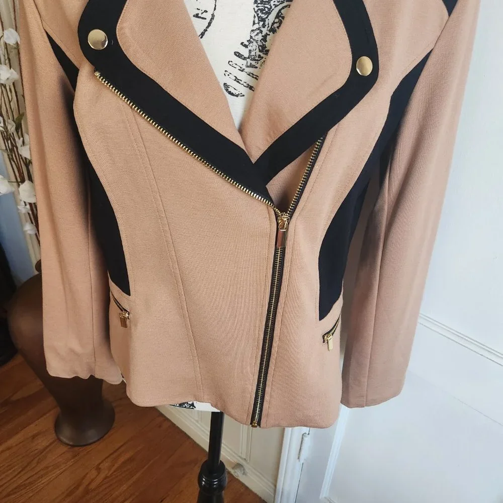 IMAN Black and Tan Woman’s Jacket with Gold Zippers NWOT Sz M